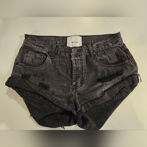 One X One Teaspoon Size 27 Black Jean Shorts - Picture 1 of 8